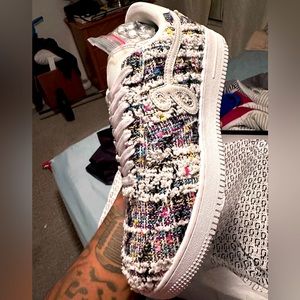 BRAND NEW JOHN GEIGERS